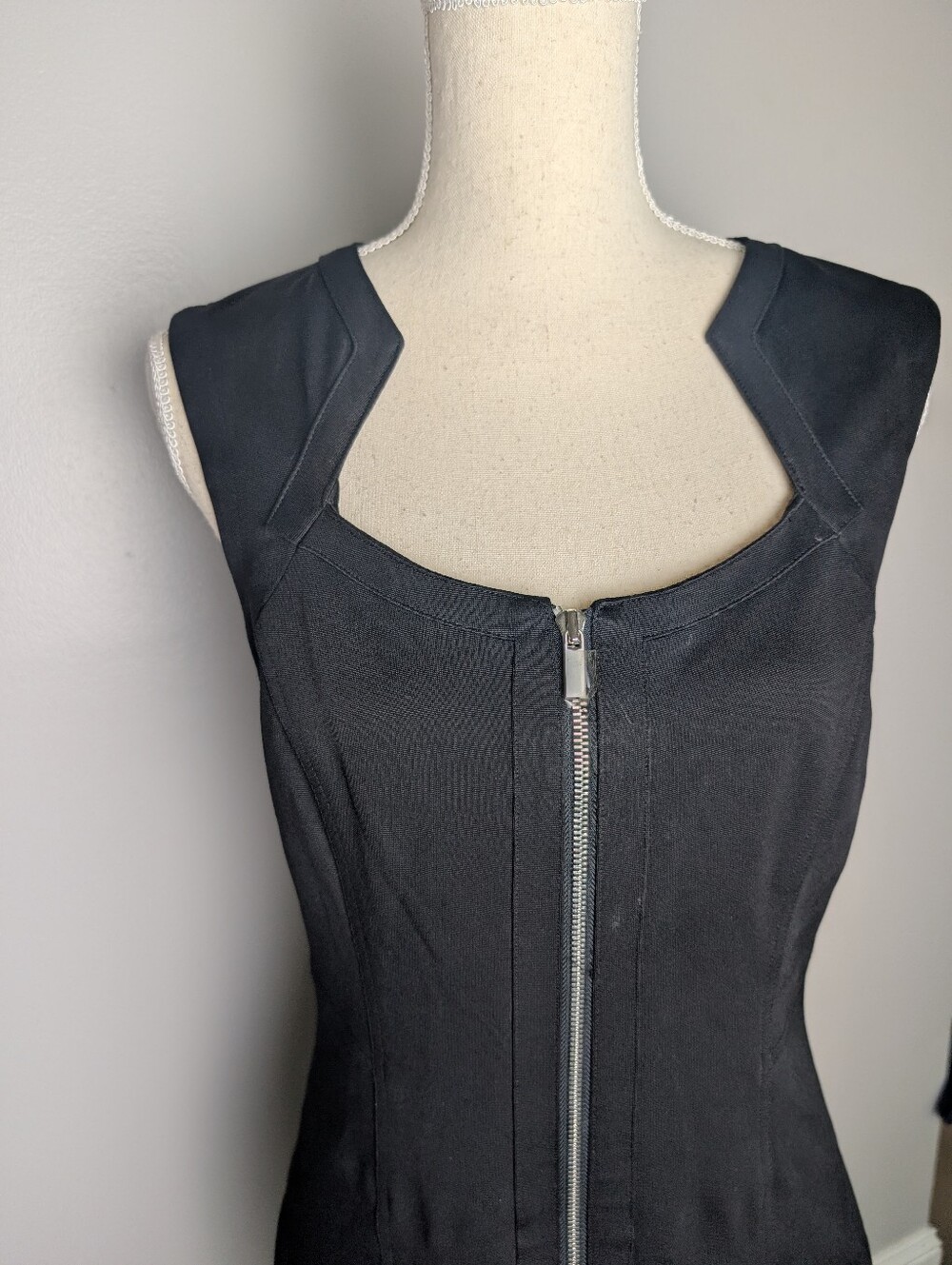 Classic Black Zip-Front Sheath Dress By Cache Size 12 New Without Tags Stretch